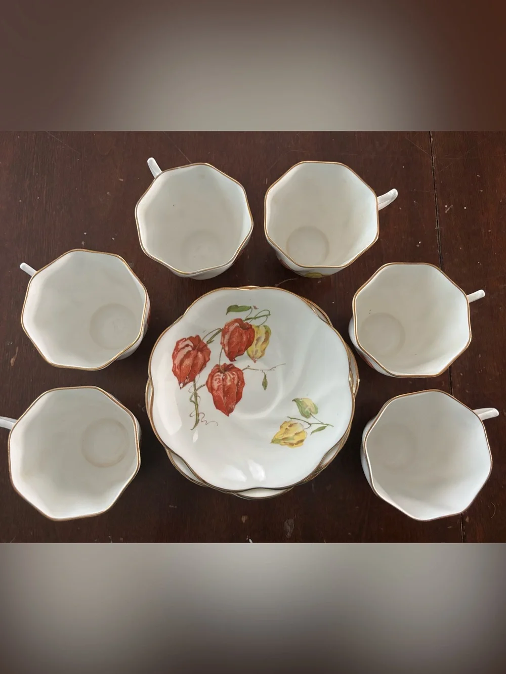 Vintage Royal Albert Crown Fine Bone China TeaCup and Saucer Set - set of 6